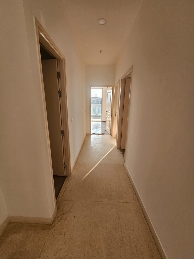 Other, godrej-oasis 2.5 Bedroom 1479 Sq.Ft. Apartment In Sector 88a Gurgaon 9199744