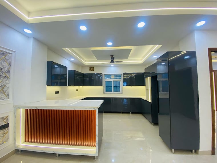 Kitchen, green fields colony 4 Bedroom 450 Sq.Yd. Builder Floor In Green Fields Colony Faridabad 9199689