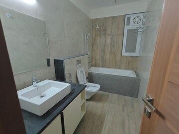 Bathroom in 4 BHK Apartment at Uchdpl Veridia Oakwood Enclave, Wave City – for Rent