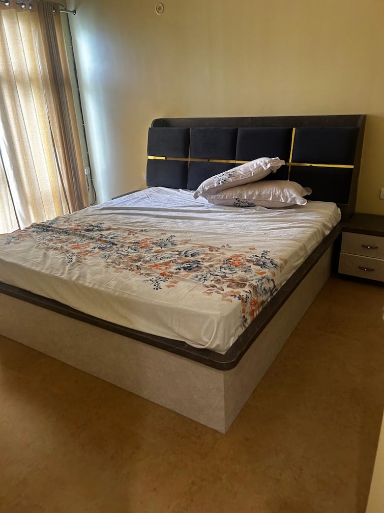 Cover Image, gomti nagar 3 Bedroom 2300 Sq.Ft. Apartment In Gomti Nagar Lucknow 9199788