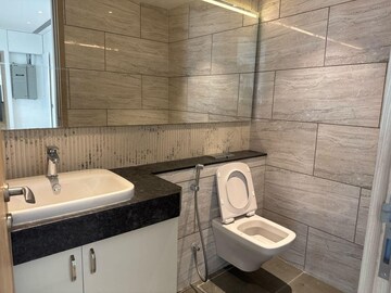 Bathroom in 4 BHK Apartment at Rustomjee Crown, Prabhadevi – for Rent