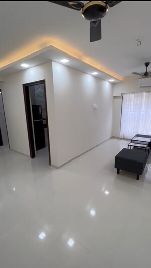 2 BHK Apartment For Rent in Bini Winspace Amelio, Andheri West
