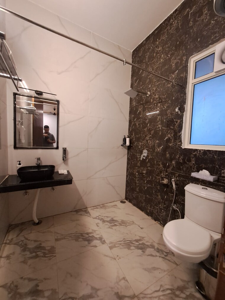 Bathroom, dera bassi 2 Bedroom 1010 Sq.Ft. Apartment In Dera Bassi Mohali 9199819