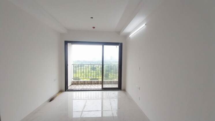 Room, dombivli east 1 Bedroom 450 Sq.Ft. Apartment In Dombivli East Thane 9199896
