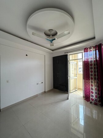 2 BHK + Extra Room 708 Sq.Ft. Apartment in VVIP Addresses