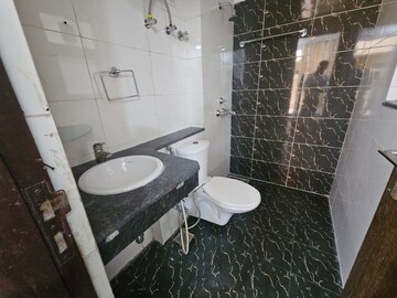 Bathroom in 3 BHK Builder Floor at BPTP Parklands, Sector 76 – for Rent