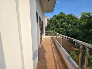 Balcony in 6+ BHK Independent House at BPTP Parklands, Sector 76 – for Sale