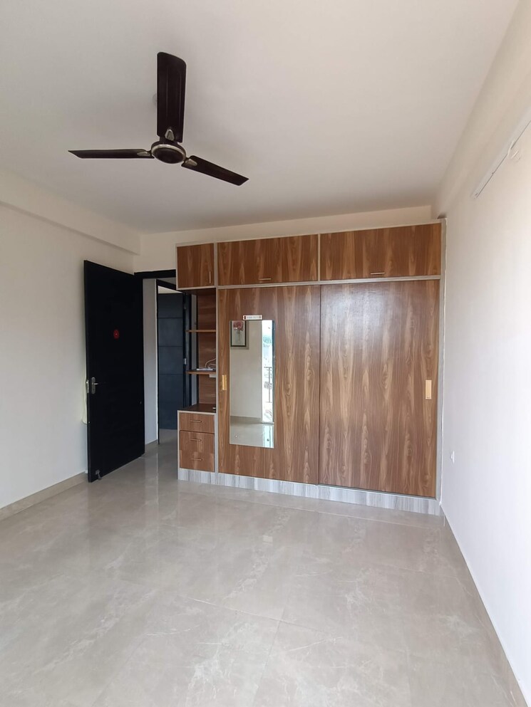 Room, signature-global-park 2 Bedroom 822 Sq.Ft. Builder Floor In Sohna Sector 36 Gurgaon 9200007