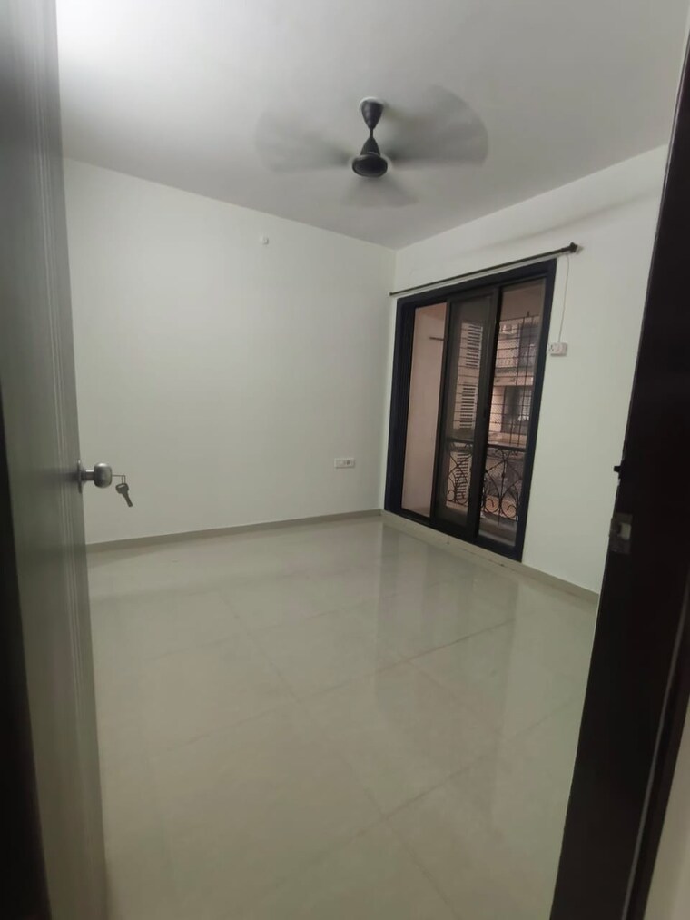 Room, nisarg-hyde-park 3 Bedroom 1525 Sq.Ft. Apartment In Kharghar Navi Mumbai 9199993