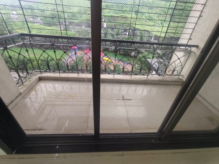 Balcony, nisarg-hyde-park 3 Bedroom 1525 Sq.Ft. Apartment In Kharghar Navi Mumbai 9199993