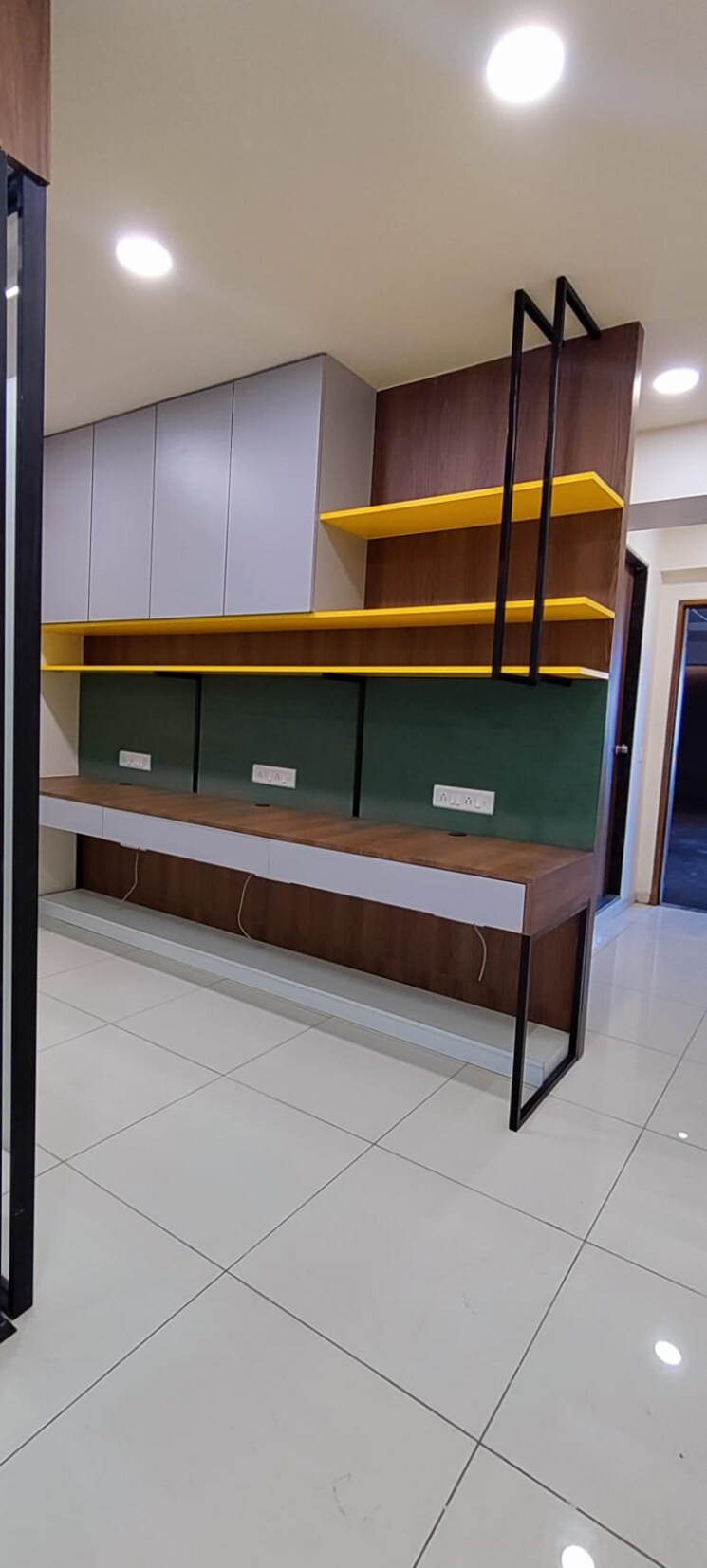 Kitchen, zion-z-one Commercial Office Space 778 Sq.Ft. In Bodakdev Ahmedabad 9199991