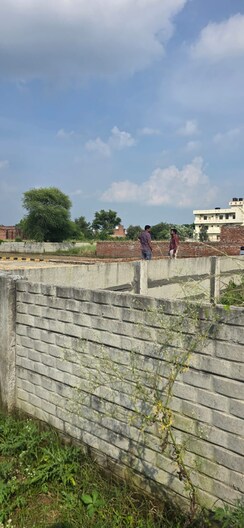 Plot For Sale in Faizabad Road
