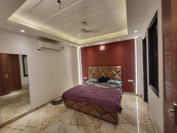 Bedroom in 2 BHK Builder Floor at Saket – for Rent