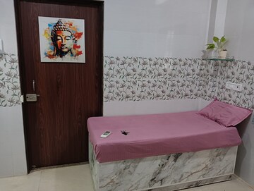 Bedroom in  Pg at Marine Lines – for Rent