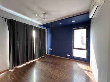 Room in 4 BHK Villa at Mantri Group Mantri Euphoria, Narsingi – for Sale