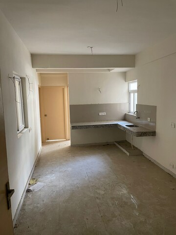 Room in 2 BHK Apartment at GLS Arawali Homes, Sohna Sector 4 – for Sale