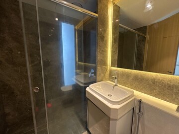 Bathroom in 4 BHK Apartment at Rustomjee Crown, Prabhadevi – for Rent