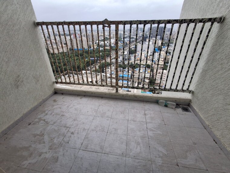 Balcony, goel-ganga-altus 2.5 Bedroom 850 Sq.Ft. Apartment In Kharadi Pune 9200218