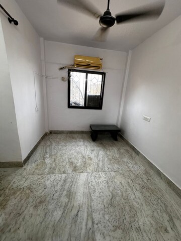 1 RK Apartment For Rent in Mantri Park, Goregaon East