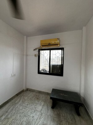 Room in 1 RK Apartment at Mantri Park, Goregaon East – for Rent