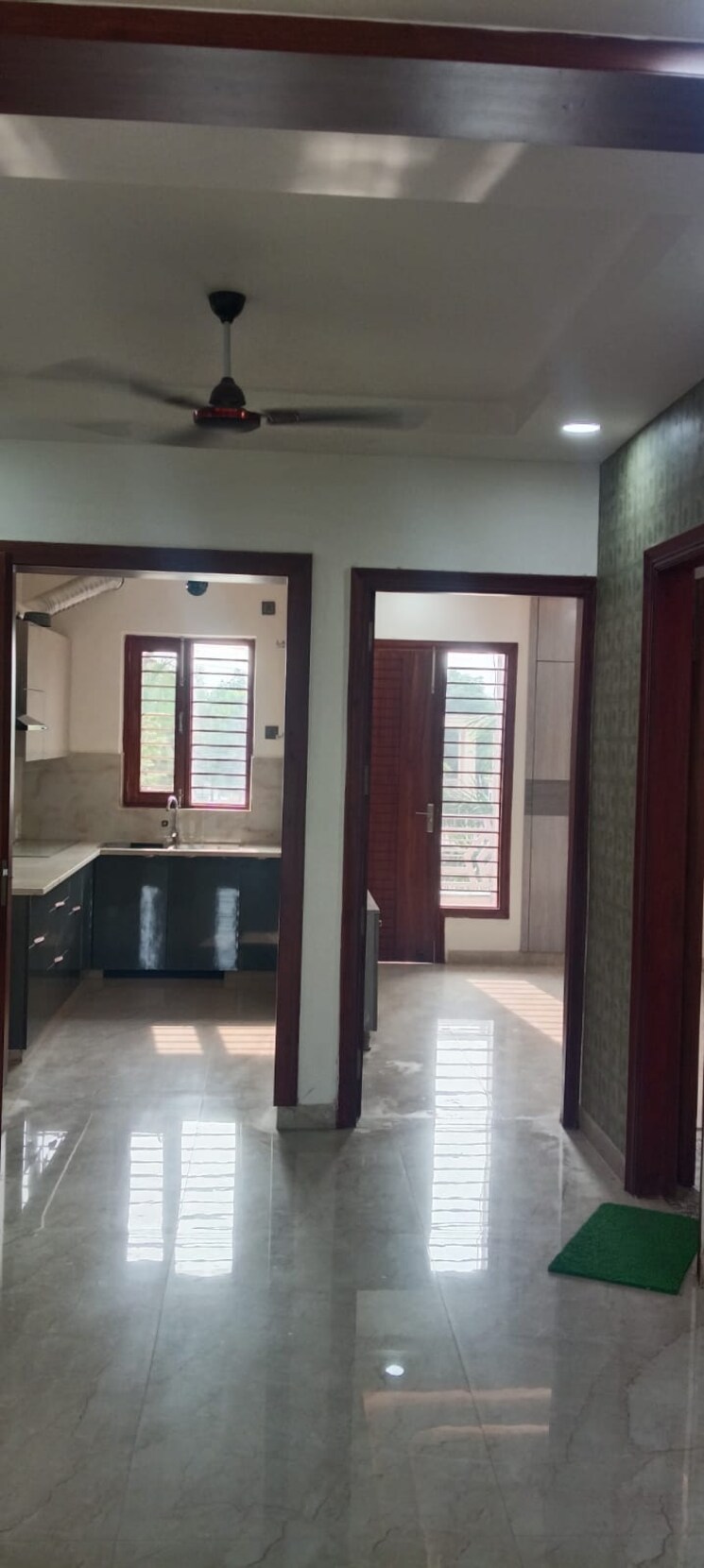 Living Room, soha-neal-city 3 Bedroom 160 Sq.Yd. Builder Floor In Sector 98 Faridabad 9200287