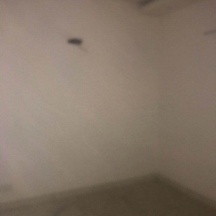 Room, lajpat nagar i Commercial Office Space 900 Sq.Ft. In Lajpat Nagar I Delhi 9200391