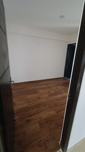 Room in 2 BHK Builder Floor at Signature Global Park 4 and 5, Sohna Sector 36 – for Sale