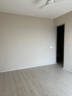 3.5 BHK + Servant Room Apartment For Sale in Emaar Imperial Gardens