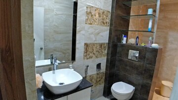 Bathroom in 3 BHK Apartment at Narendra Nagar – for Rent