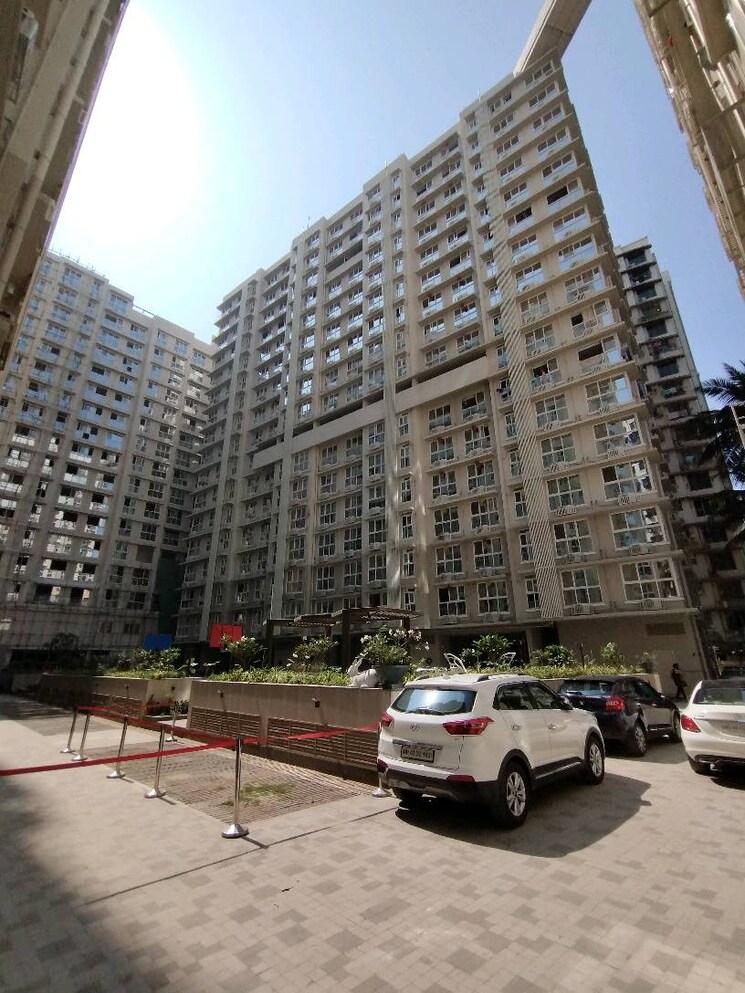 Exterior View, platinum-life 2.5 Bedroom 805 Sq.Ft. Apartment In Andheri West Mumbai 9193045