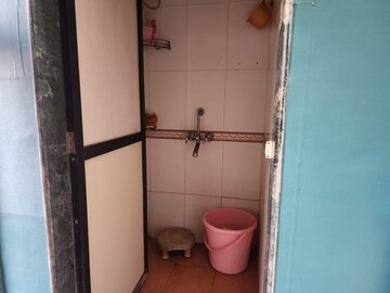 Bathroom in 2 BHK Apartment at Kopar Khairane – for Rent