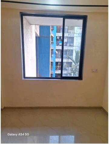 Room in 2 BHK Apartment at Shree Tirupati STG Signature Residency, Patlipada – for Rent