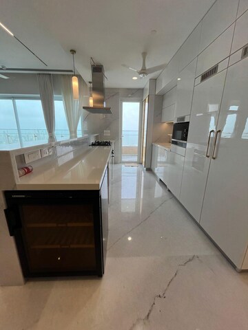 Kitchen in 4 BHK Apartment at Lokhandwala Minerva Mahalaxmi, Mahalaxmi – for Rent