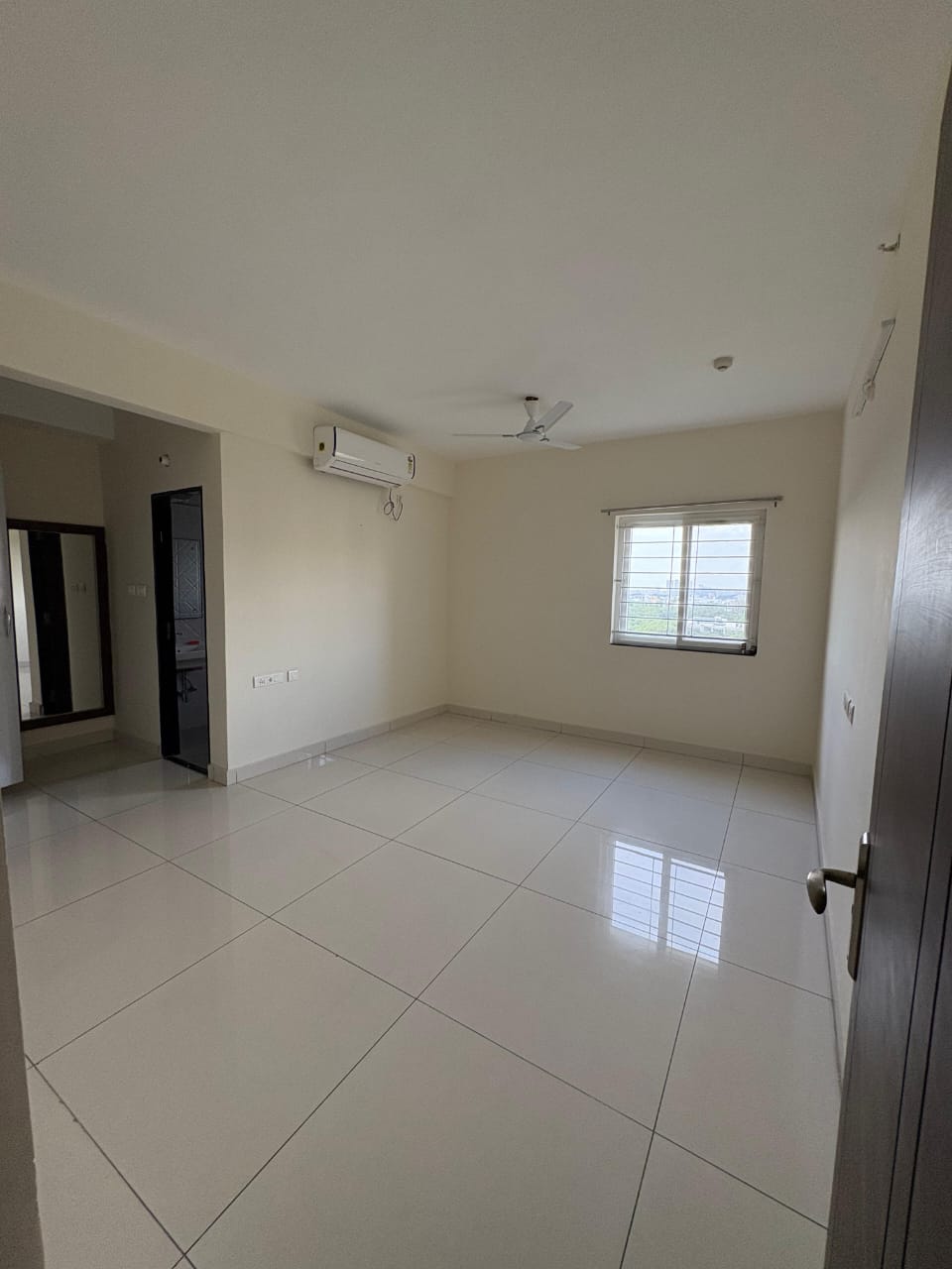 3 BHK Apartment For Rent in Aparna Serene Park