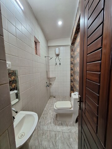 Bathroom in 3 BHK Villa at RWA Apartments Sector 122, Sector 122 – for Rent