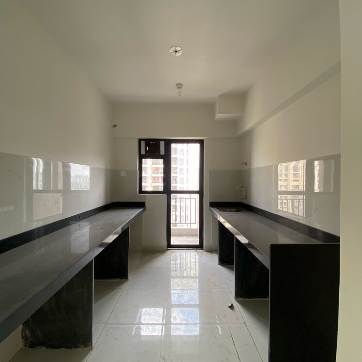 Kitchen, runwal-gardens 3 Bedroom 908 Sq.Ft. Apartment In Bhadra Nagar Thane 9200678