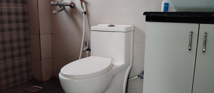 Bathroom, ps-srijan-eternis 2 Bedroom 664 Sq.Ft. Apartment In Madhyamgram Kolkata 9200643