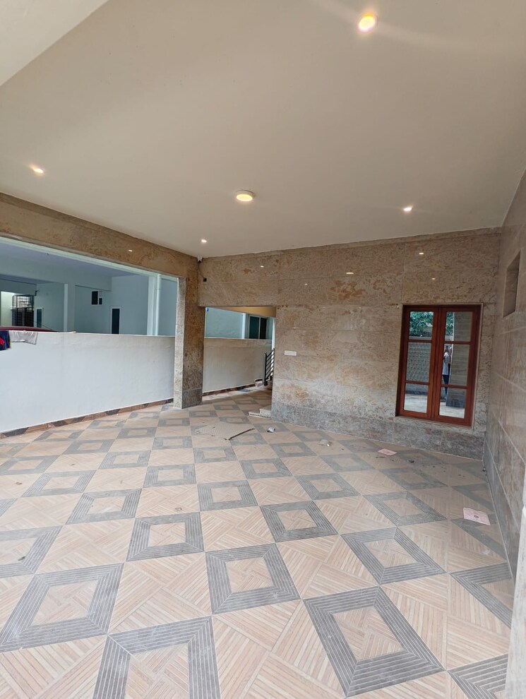  Parking, horamavu 6+ Bedroom 4600 Sq.Ft. Independent House In Horamavu Bangalore 9200606
