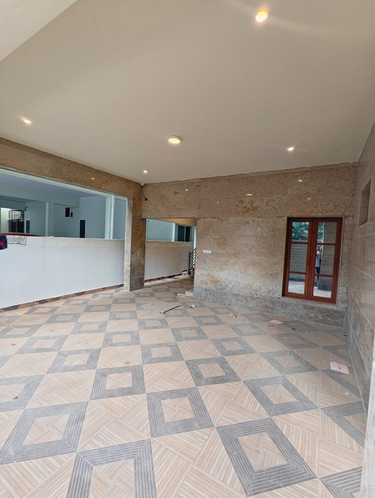  Parking, horamavu 6+ Bedroom 4600 Sq.Ft. Independent House In Horamavu Bangalore 9200606