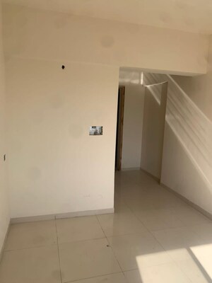 Room in 1 RK Apartment at VJ Town Center, Wakad – for Sale