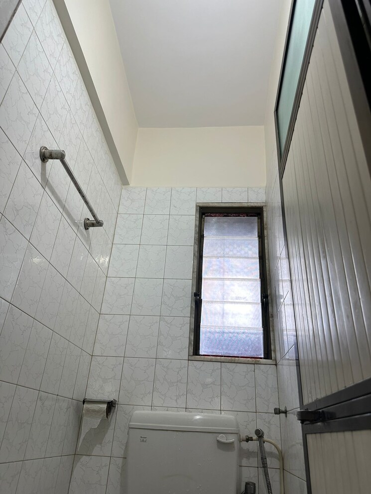 undefined, maruti-building 2 Bedroom 700 Sq.Ft. Apartment In Parel Mumbai 9200672