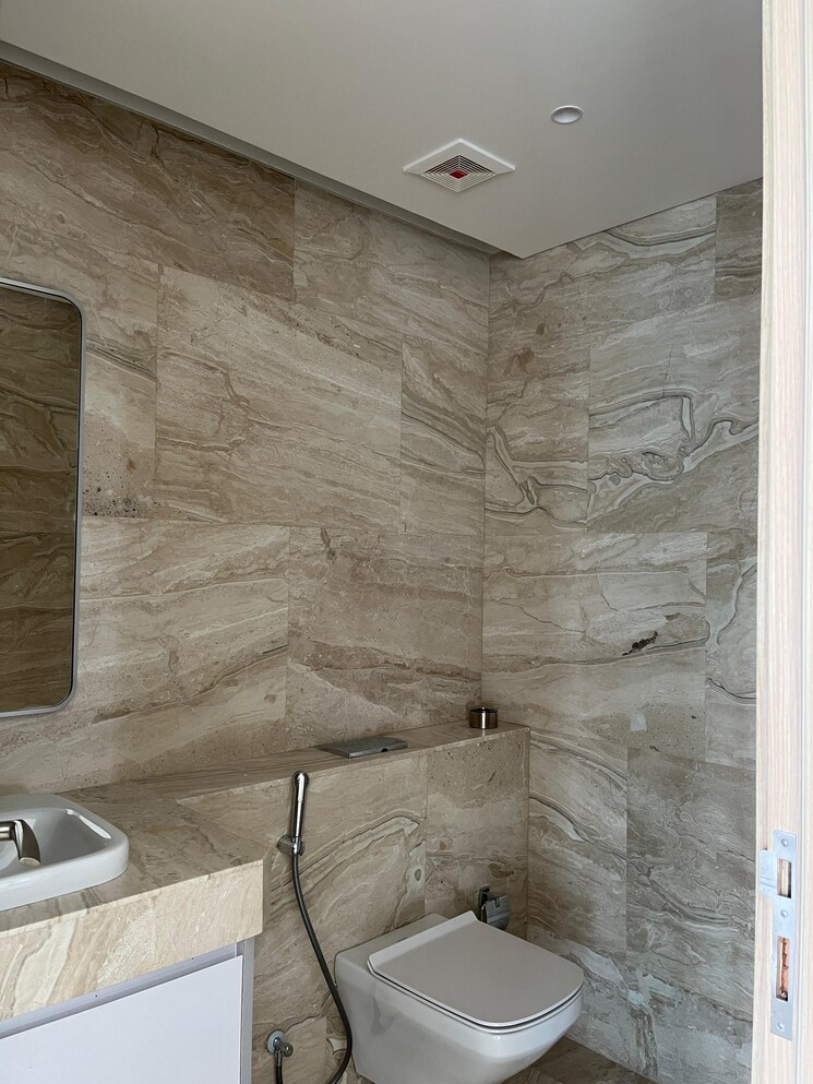 Bathroom, rustomjee-crown 4 Bedroom 2500 Sq.Ft. Apartment In Prabhadevi Mumbai 9200687
