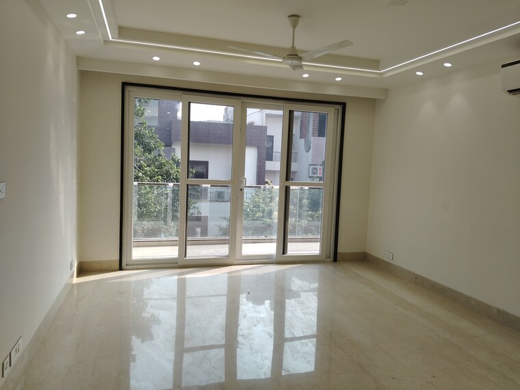 Room, jasola 4 Bedroom 3500 Sq.Ft. Builder Floor In Jasola Delhi 9200785