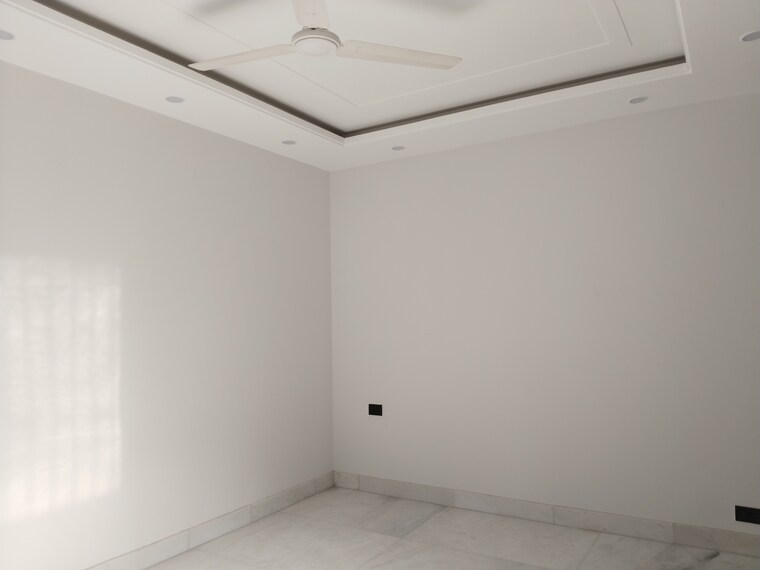 Room, jasola 4 Bedroom 3500 Sq.Ft. Builder Floor In Jasola Delhi 9200785
