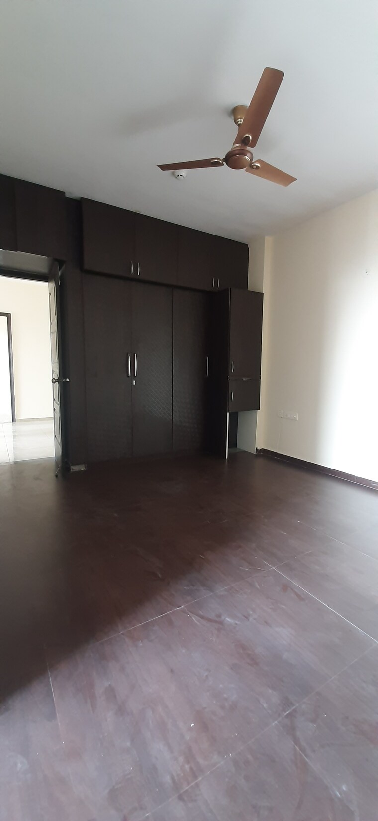 undefined, land-craft-golf-links-apartment-phase-2 3 Bedroom 1315 Sq.Ft. Apartment In Pandav Nagar Ghaziabad 9200741