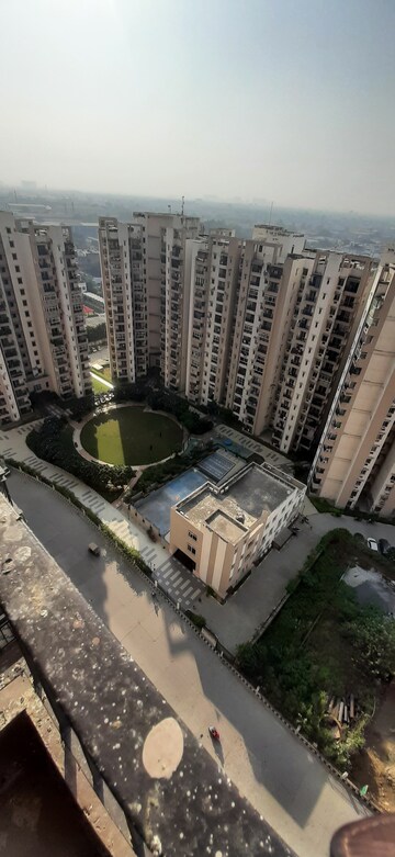 3 BHK Apartment – Exterior View View at Land Craft Golf Links Apartment Phase 2, Pandav Nagar - for Rent