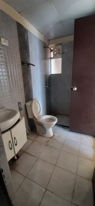 Bathroom in 3 BHK Apartment at Land Craft Golf Links Apartment Phase 2, Pandav Nagar – for Rent
