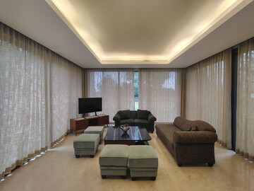 Living Room in 5 BHK Villa at Prestige Golfshire, Nandi Hills – for Rent