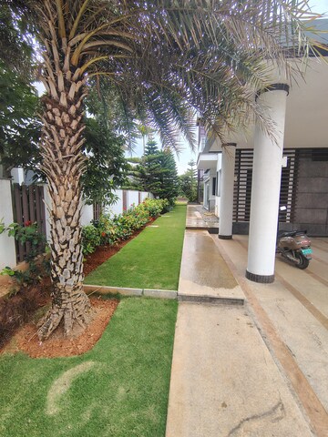 5 BHK Villa – Exterior View View at Prestige Golfshire, Nandi Hills - for Rent