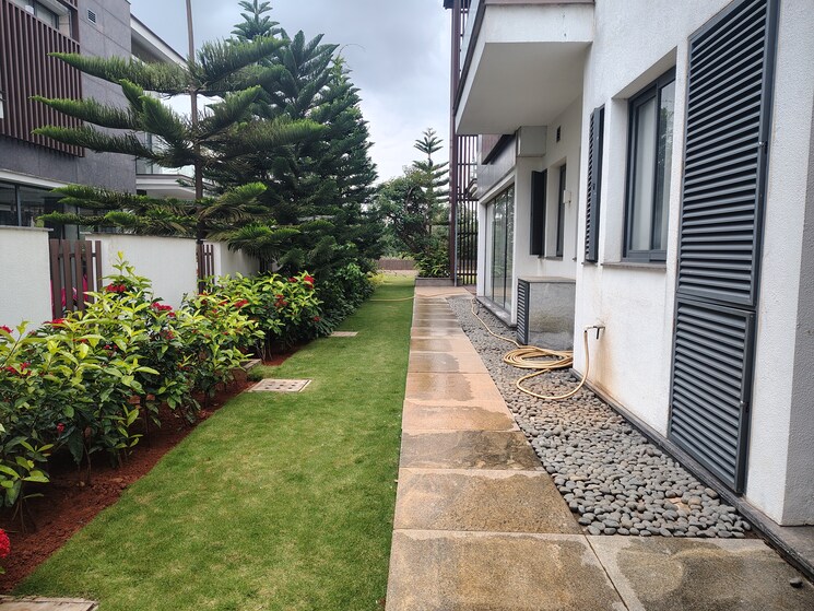 Balcony, prestige-golfshire 5 Bedroom 6500 Sq.Ft. Villa In Nandi Hills Bangalore 9200840
